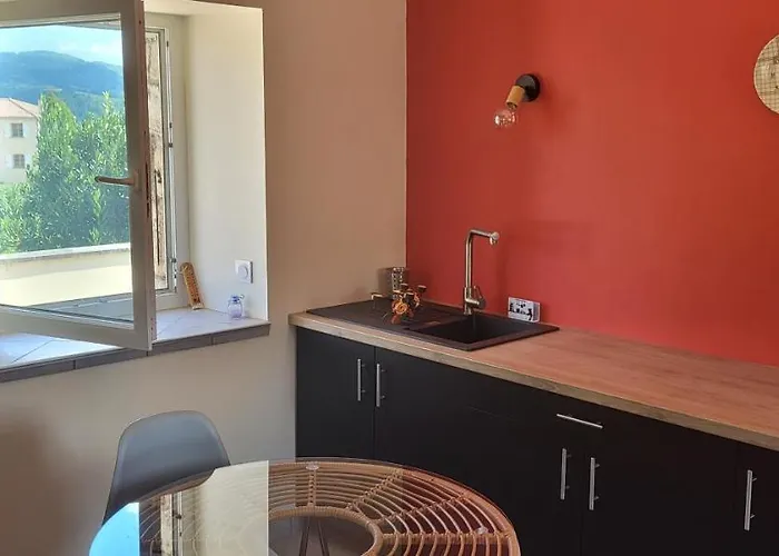 Appartement Maisonnette En Pierre Renovee